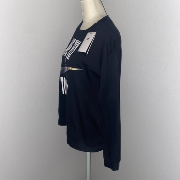 NIKE Long Sleeve Graphic Tee - Picture 2 of 4
